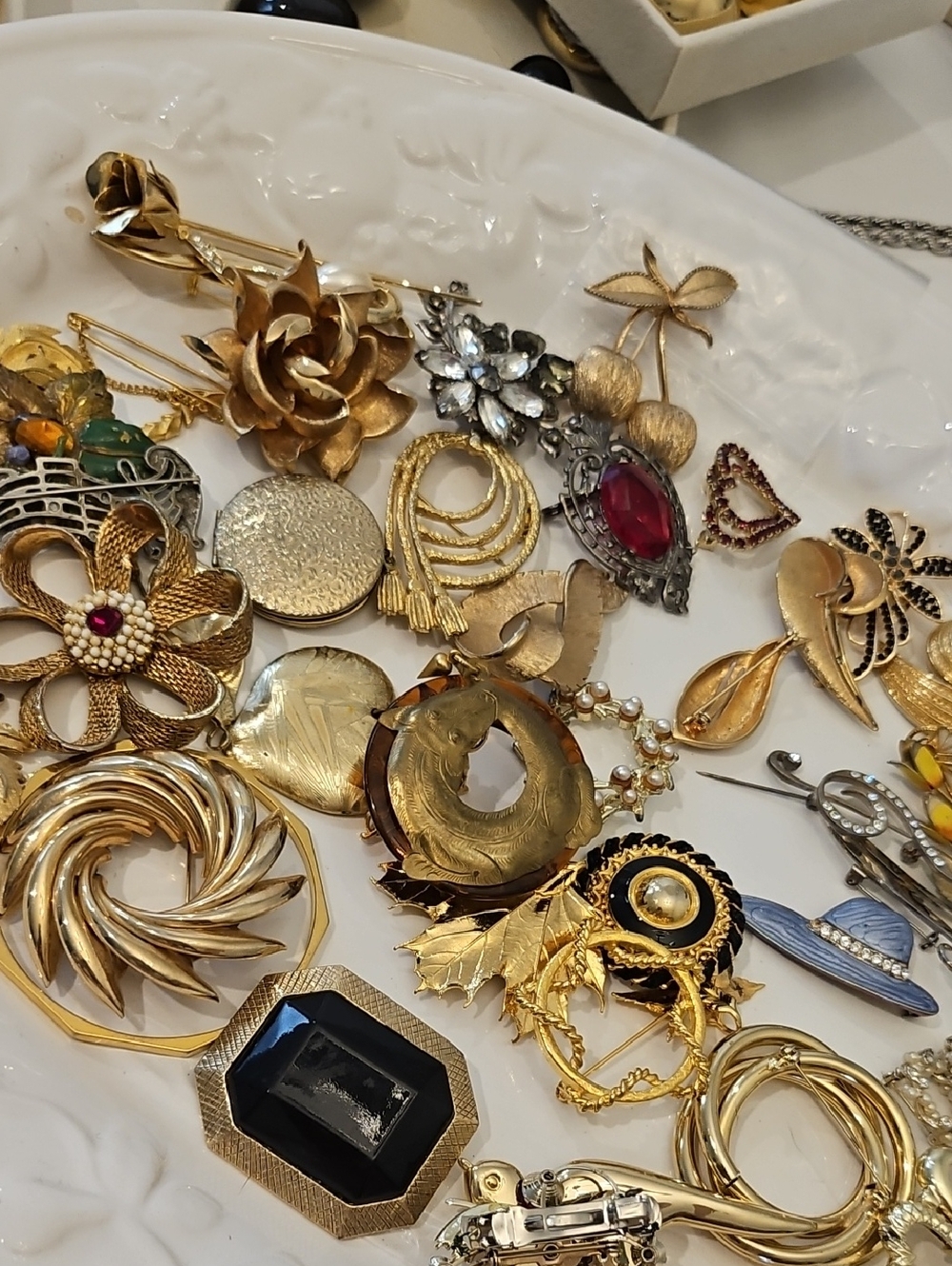 Vintage Jewlery